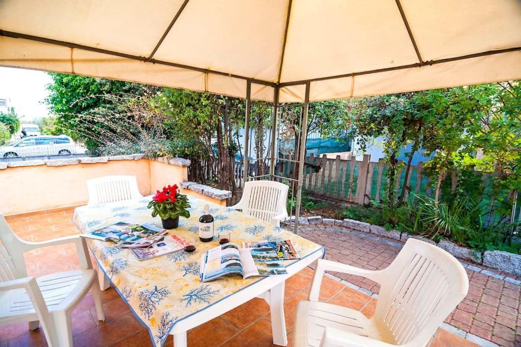 Residence Lu Soli Budoni Affitti Εξωτερικό φωτογραφία