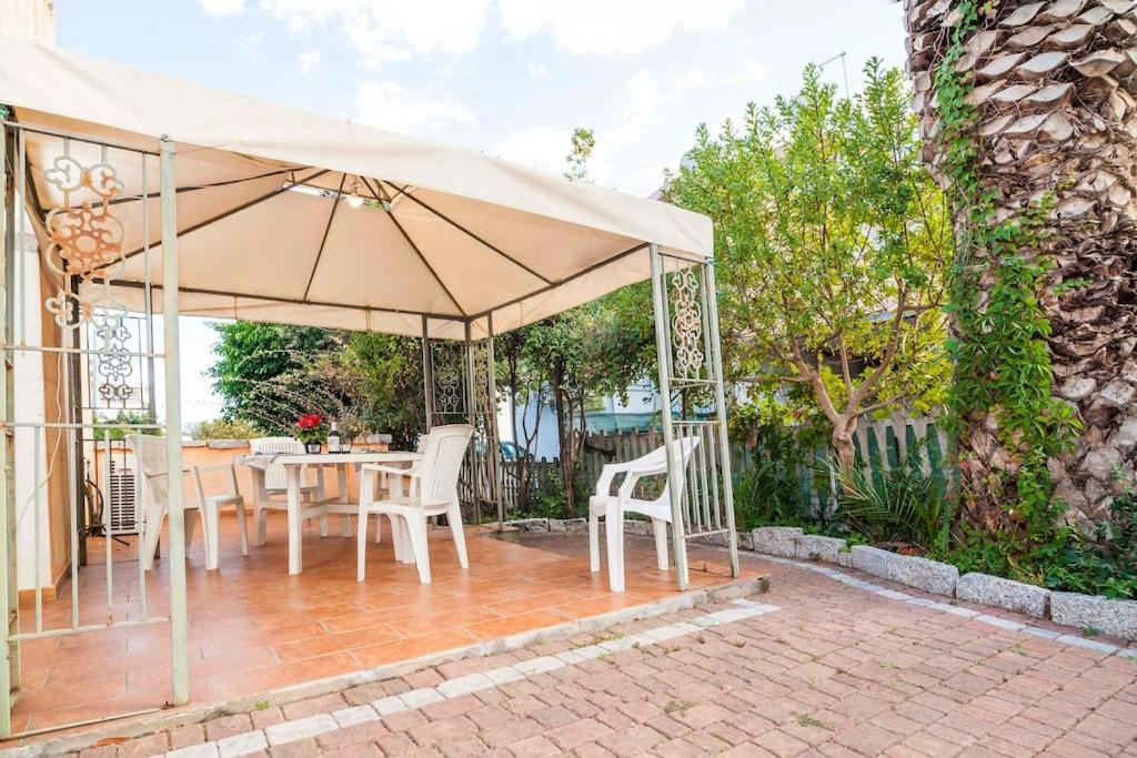 Residence Lu Soli Budoni Affitti Εξωτερικό φωτογραφία