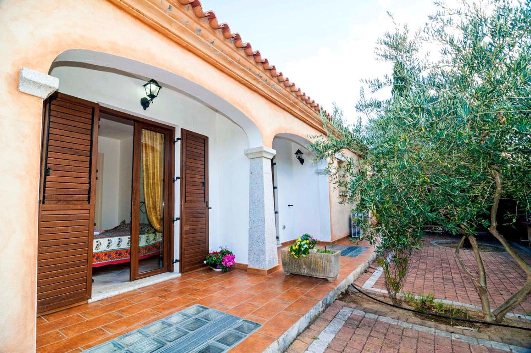 Residence Lu Soli Budoni Affitti Εξωτερικό φωτογραφία