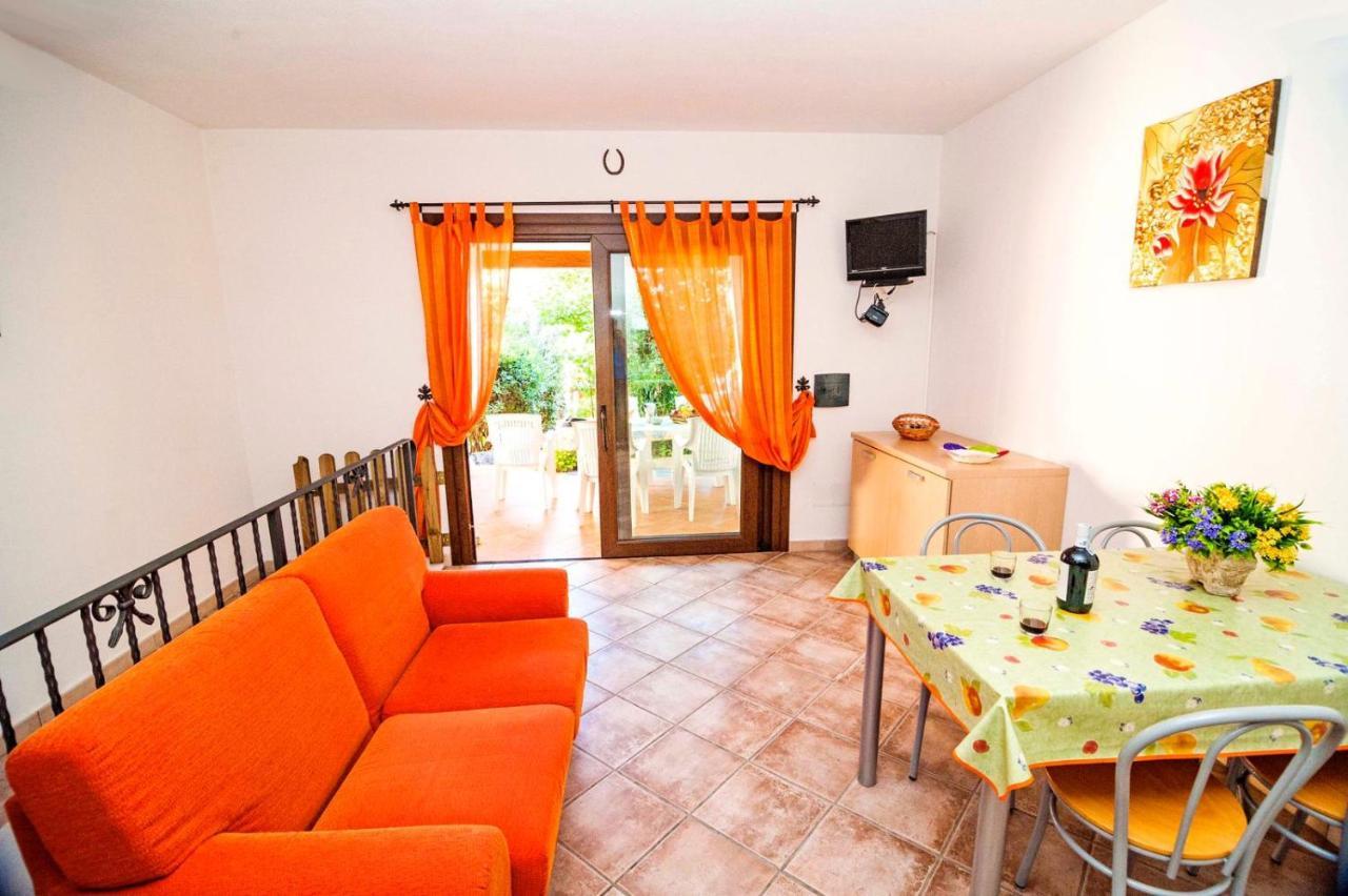 Residence Lu Soli Budoni Affitti Εξωτερικό φωτογραφία
