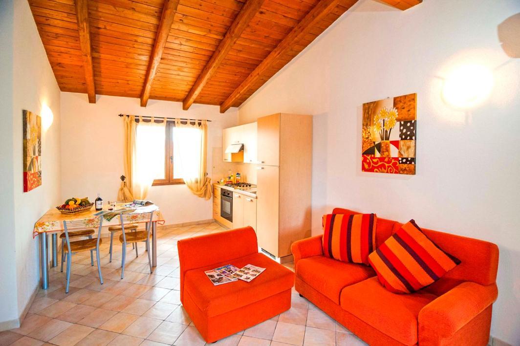 Residence Lu Soli Budoni Affitti Εξωτερικό φωτογραφία